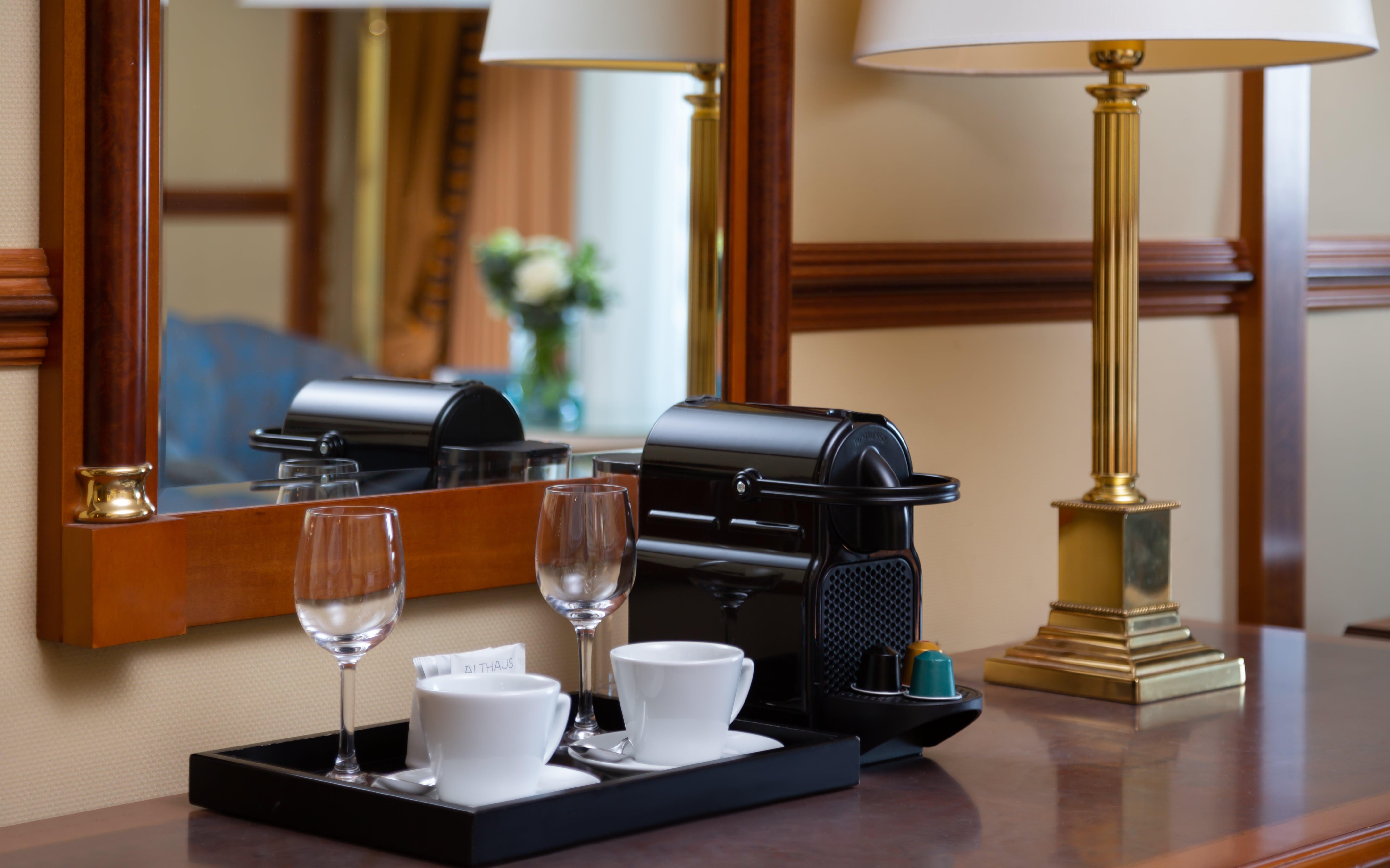 Grand Hotel Bucarest Exterior foto A Nespresso coffee machine in a hotel room