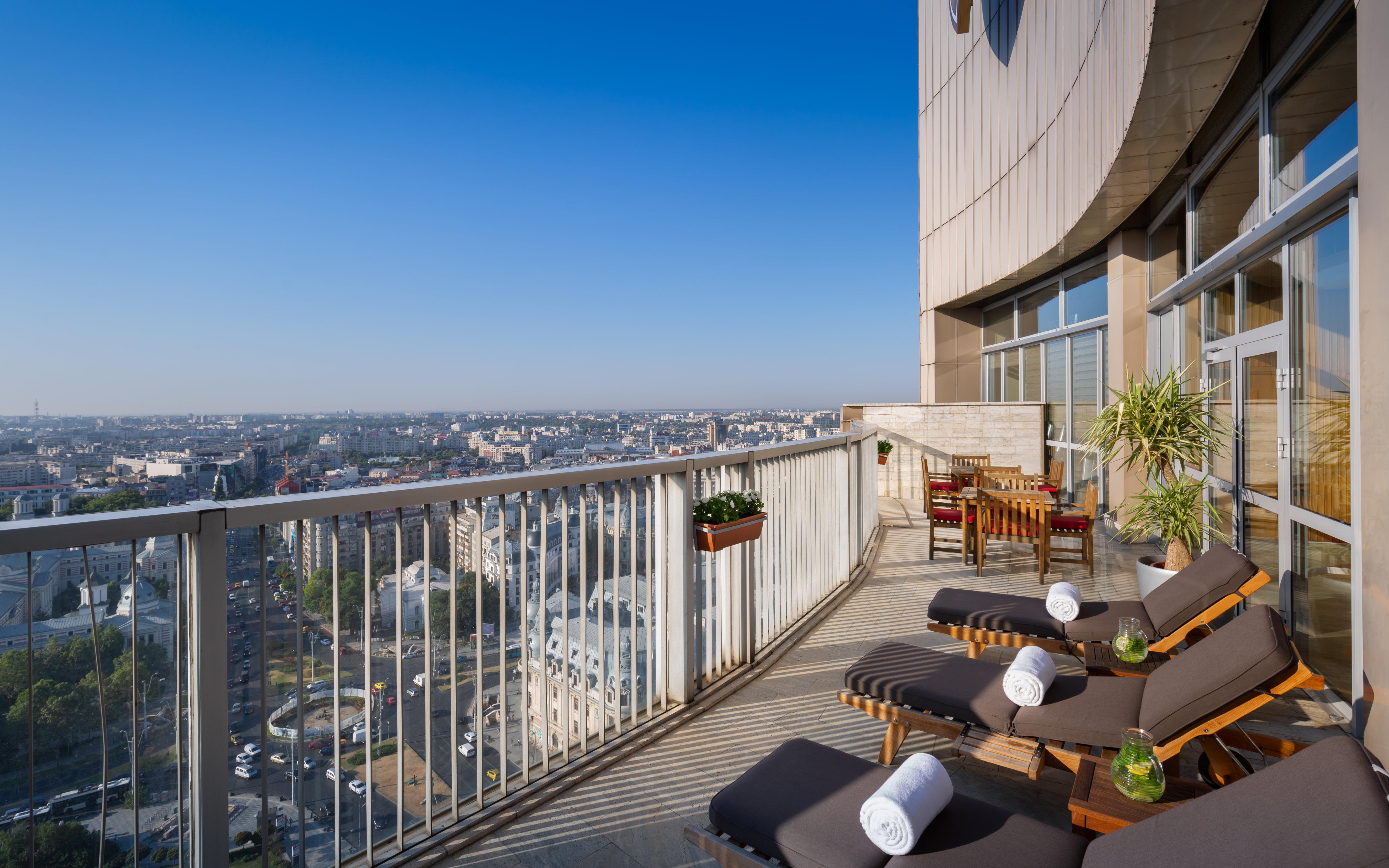 Grand Hotel Bucarest Exterior foto View from the Westin