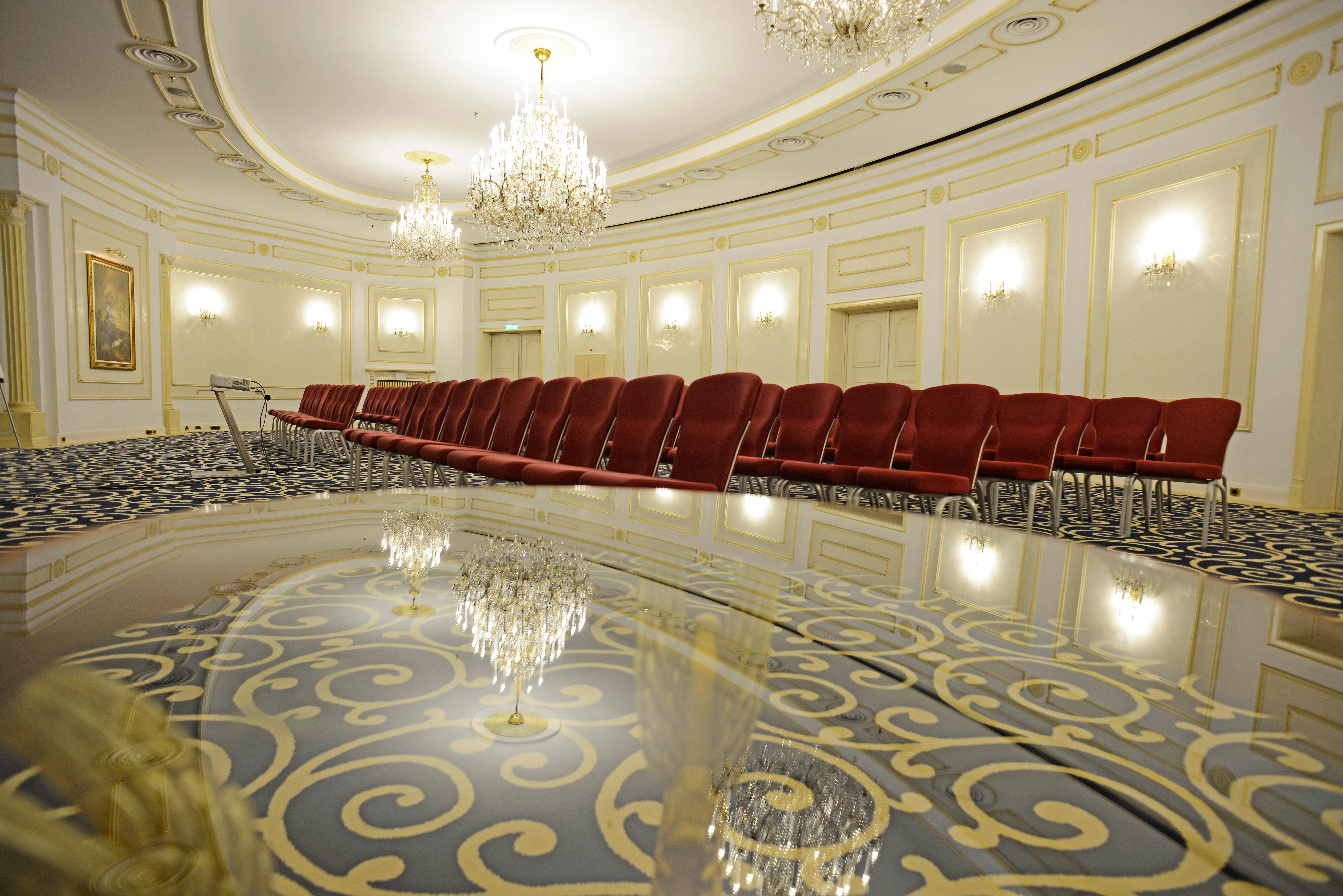 Grand Hotel Bucarest Exterior foto The ballroom