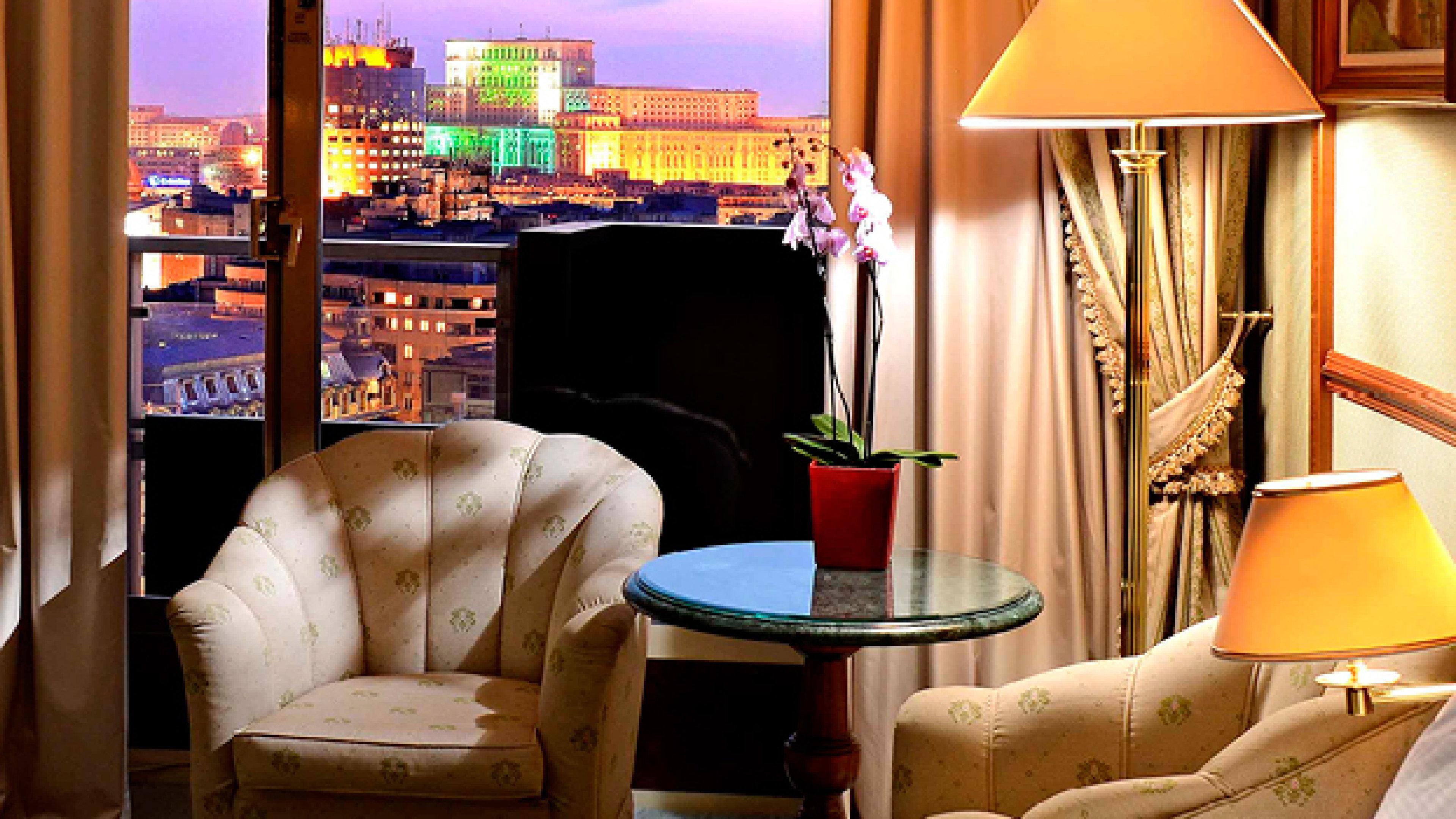 Grand Hotel Bucarest Exterior foto A room at the hotel